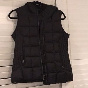 Old Navy puffer vest with hood